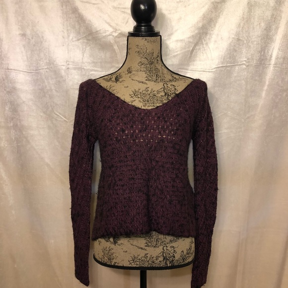 AEO V-Neck Sweater - Picture 2 of 5